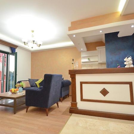 Apartments Lux S ティヴァト エクステリア 写真