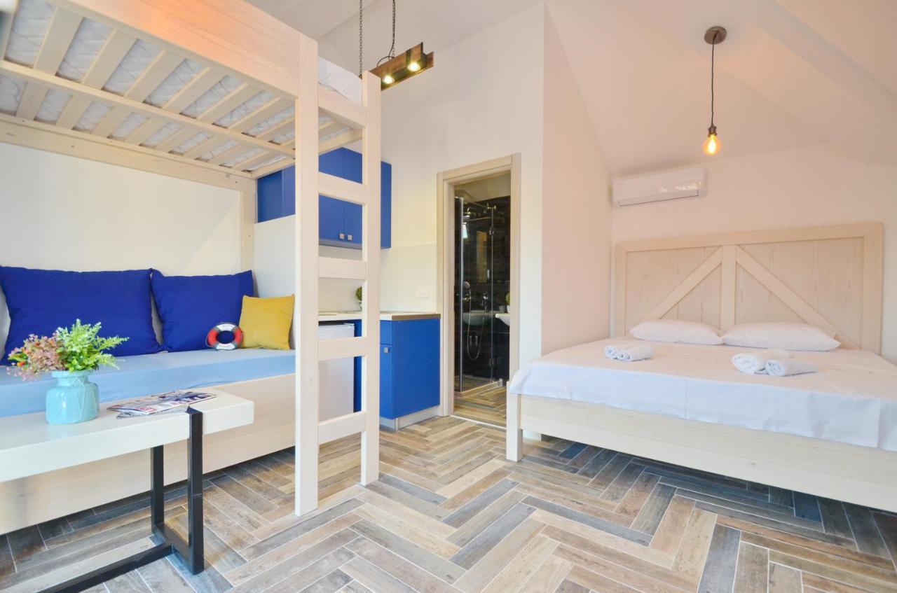 Apartments Lux S ティヴァト エクステリア 写真